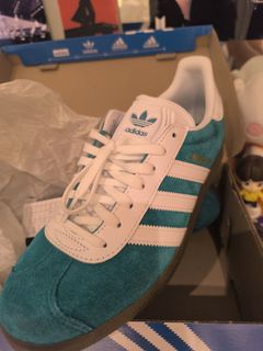 adidas gazelle silver green womens adidas Samba Liverpool FC White Red M 9.5 / W 10.5