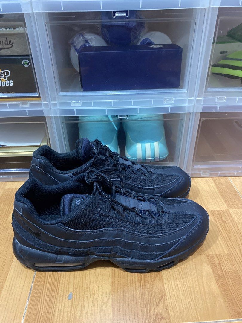 Airmax 95 Black Reflective (Category: Sneakers) located in Manila. Submitted by fullcount.ph (Listing ID 1428556156, Image 2). Description: Airmax 95 Black Reflective Size: 13US Condition: 9/10 No Issue and No Box Meetup: Nuvali.