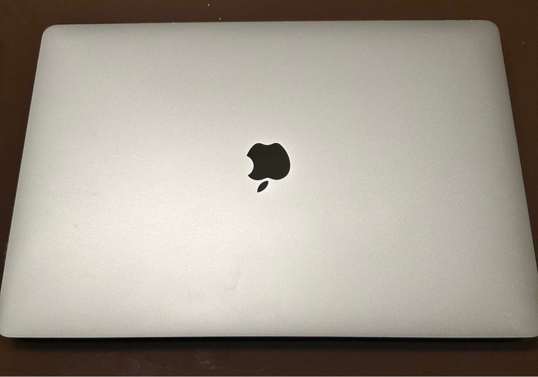 Apple MacBook Pro 16 (Category: Laptops & Notebooks) located in Makati City. Submitted by andeng28 (Listing ID 1428501566, Image 2). Description: First-owned MacBook Pro 16” Space Gray 16” LED Display Intel Core i9 16GB RAM 1TB storage space Latest Mac OS26 Bought last January 2020 (2019 model) With USB-C power cord and adaptor No issue.