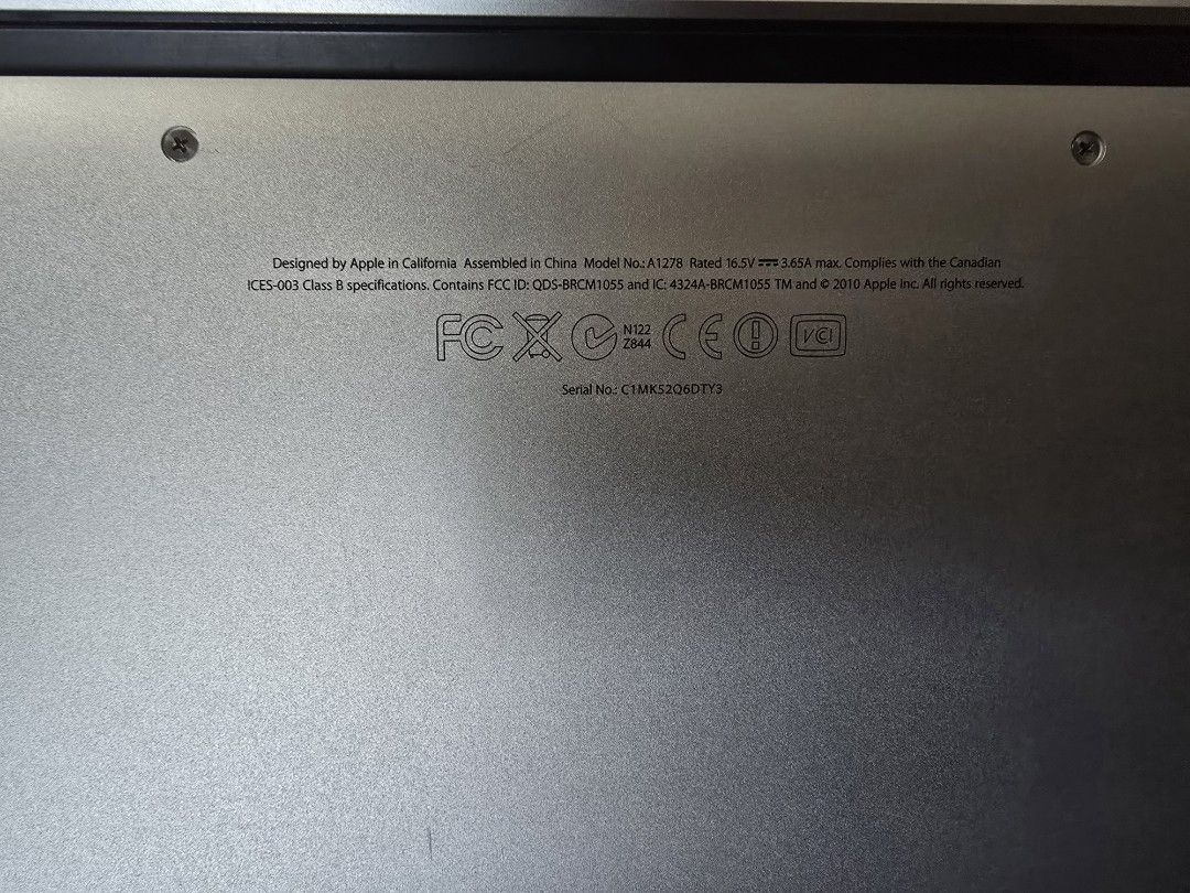 Apple MacBook Pro A1289412463094500567041