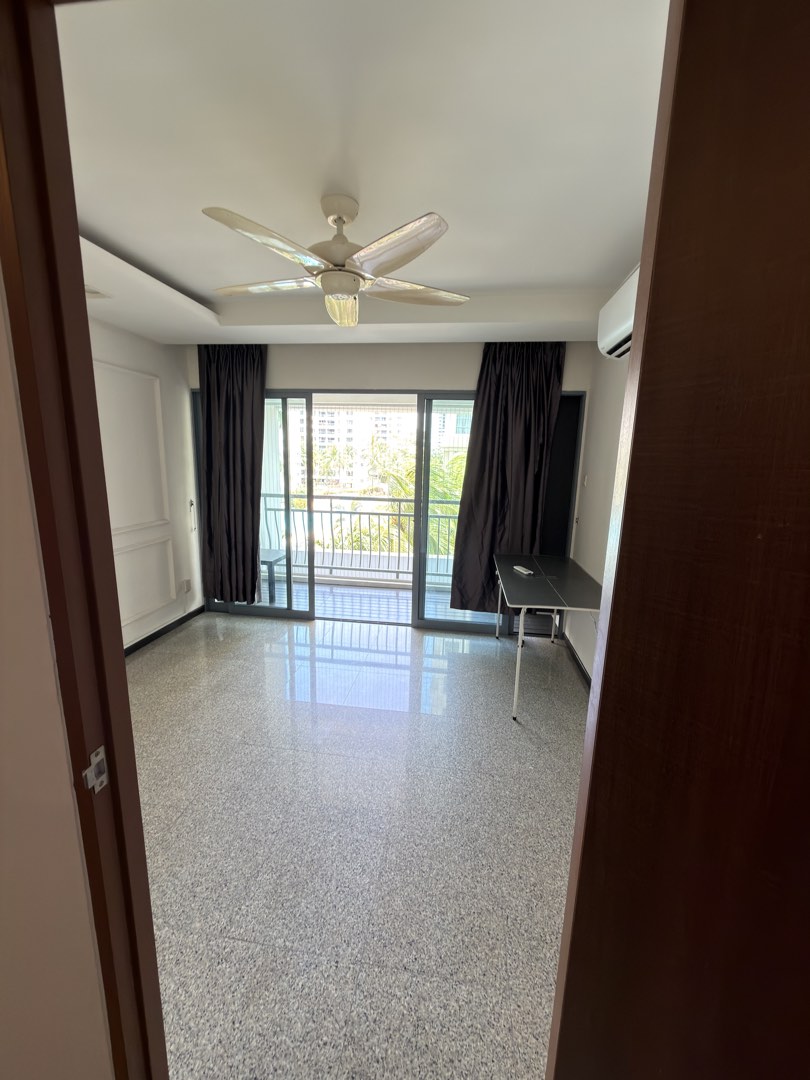(Category: ) located in . Submitted by kal88 (Listing ID 1415799645, Image 1). Description: .