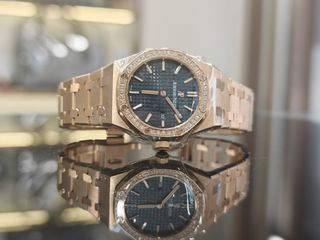 （分類：）位於 。 由 timing-watch 提交（商品編號 1428473641，圖片 1）。簡介： 。