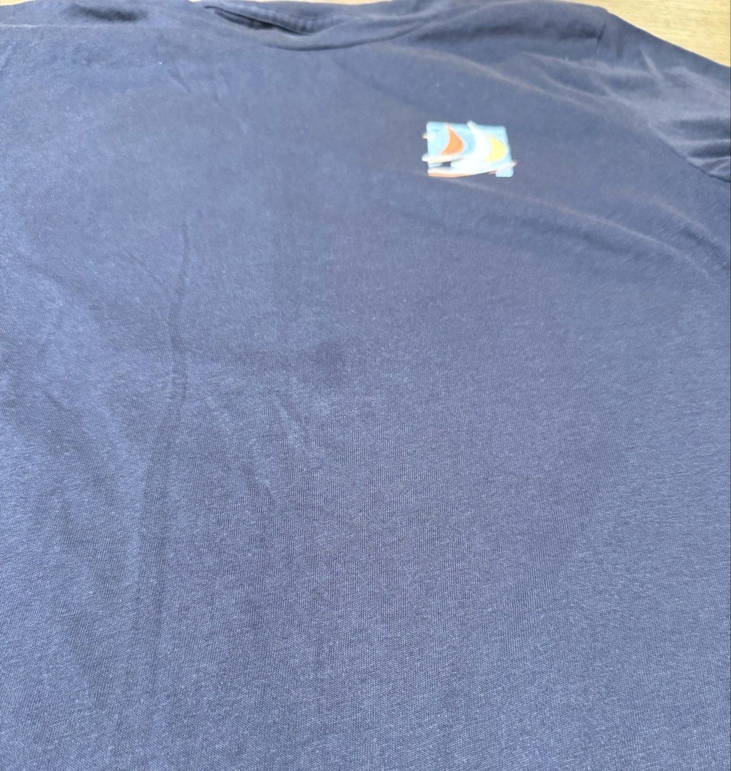 Authentic Abercrombie & Fitch blue shirt (Category: Babies & Kids Fashion) located in Quezon City. Submitted by iamannp (Listing ID 1428471978, Image 3). Description: Authentic Abercrombie blue tshirt Size 13/14 Theres like an oil stain but not noticeable since dark color Outgrown by my son.