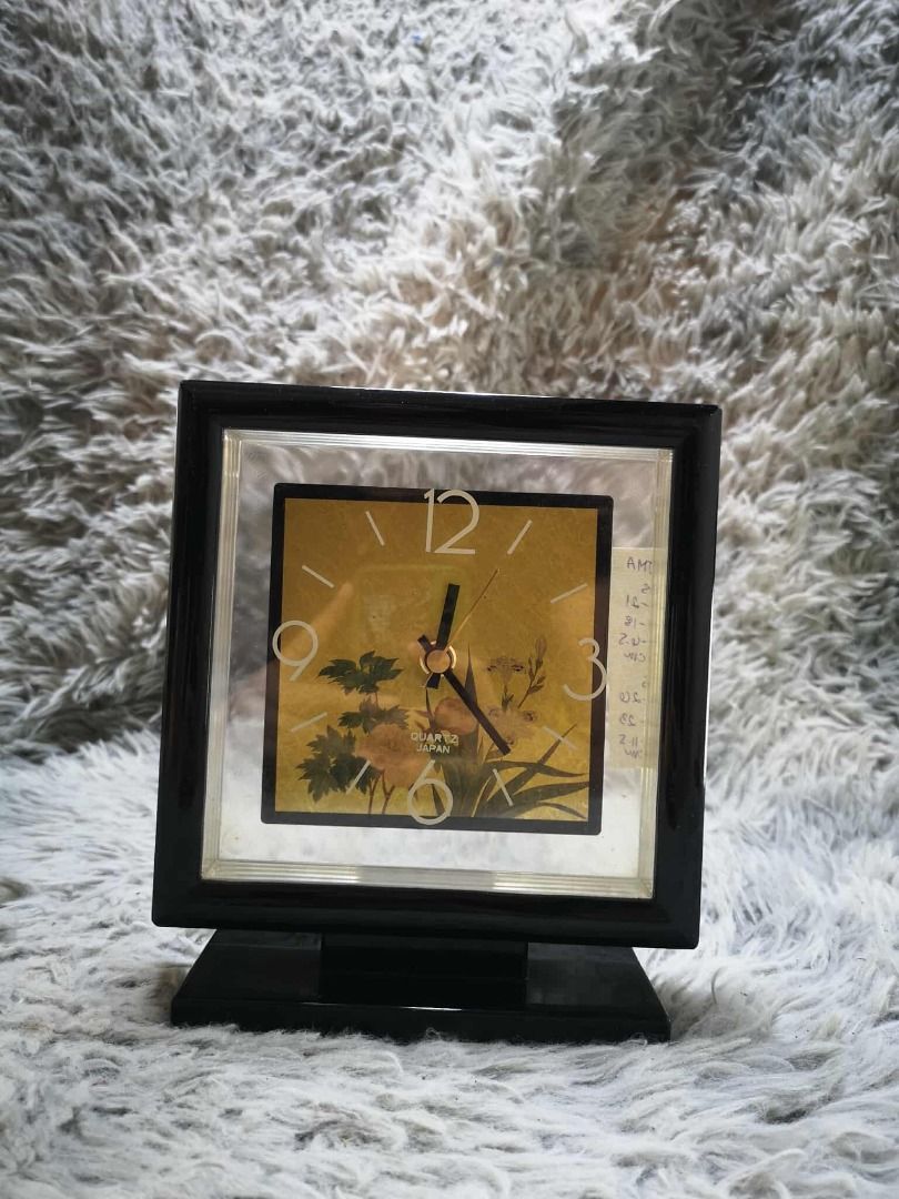 Black lacquer Frame Table Clock (Category: Clocks) located in Santa Cruz. Submitted by jmy_surplus.2 (Listing ID 1428517929, Image 1). Description: Size ; L - 21 W - 18 H - 7 Color ; Black Type ; Table Clock Brand ; No brand Material ; Plastic , Glass Style ; Table Clock From Japan JMA JMY 5 Batch #195.