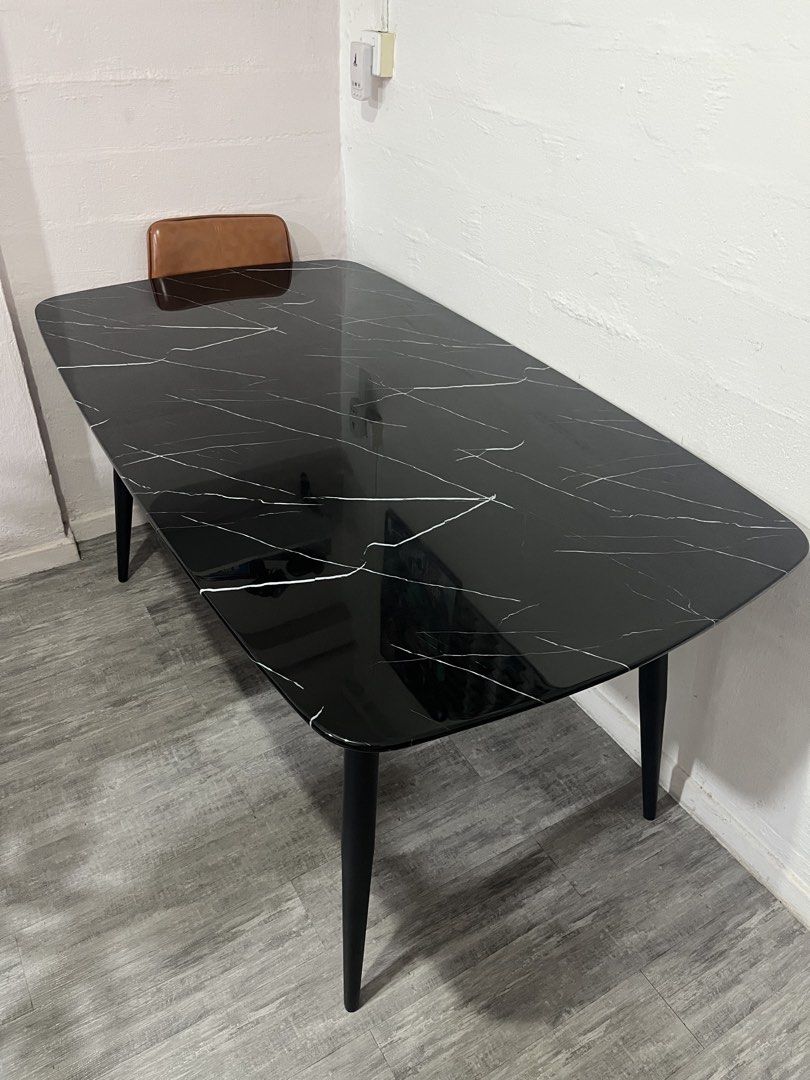 Black Marble Dining Table