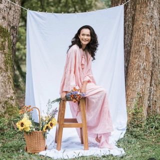 (Category: ) located in . Submitted by sweetsecondfinds (Listing ID 1428579017, Image 1). Description: .