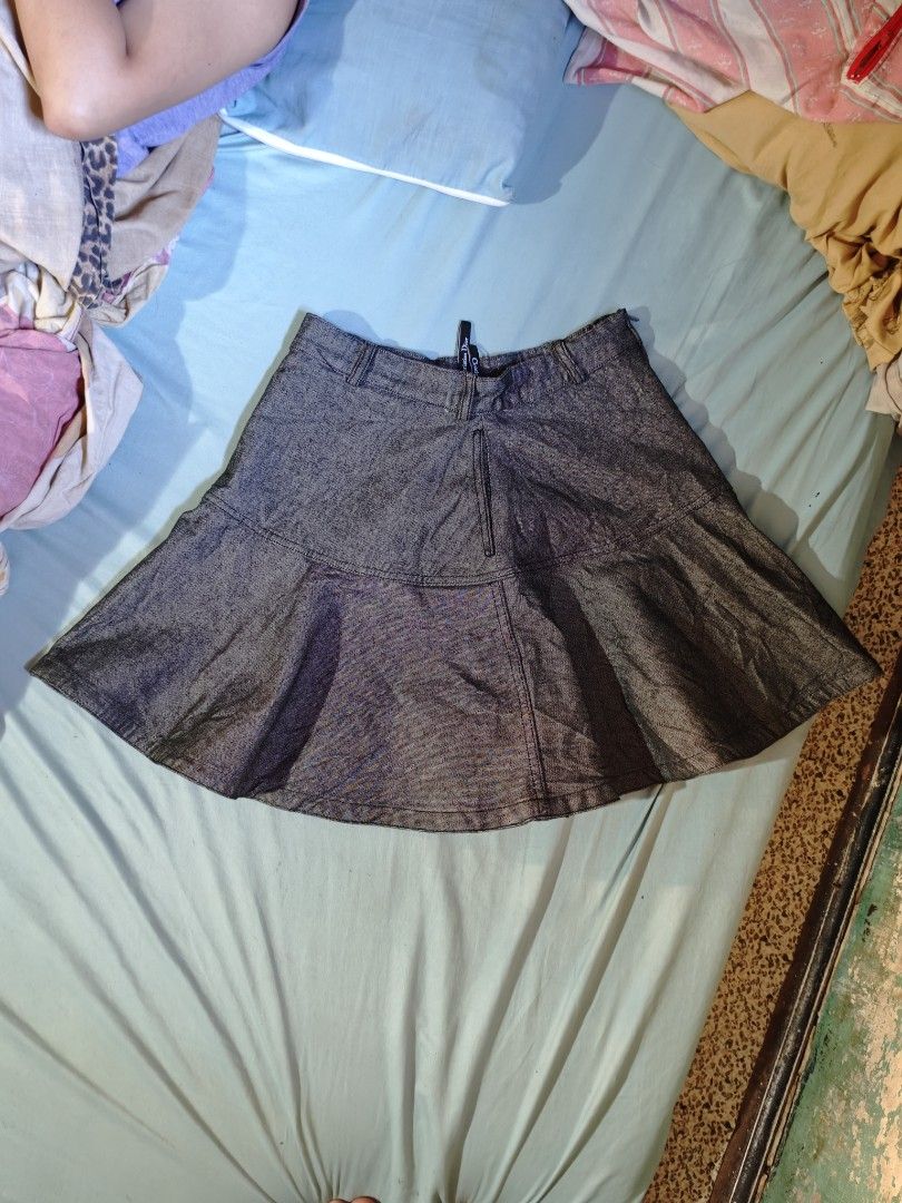 Christian Dior Denim Skirt (Category: Luxury Apparel) located in San Pedro. Submitted by streetthriftsph (Listing ID 1428508071, Image 3). Description: Christian Dior Denim Skirt 450+SF Condition: 9/10 Size: 28 waistline Length: 17.5 Zipper: 9/10 Working Colorate: 9/10.