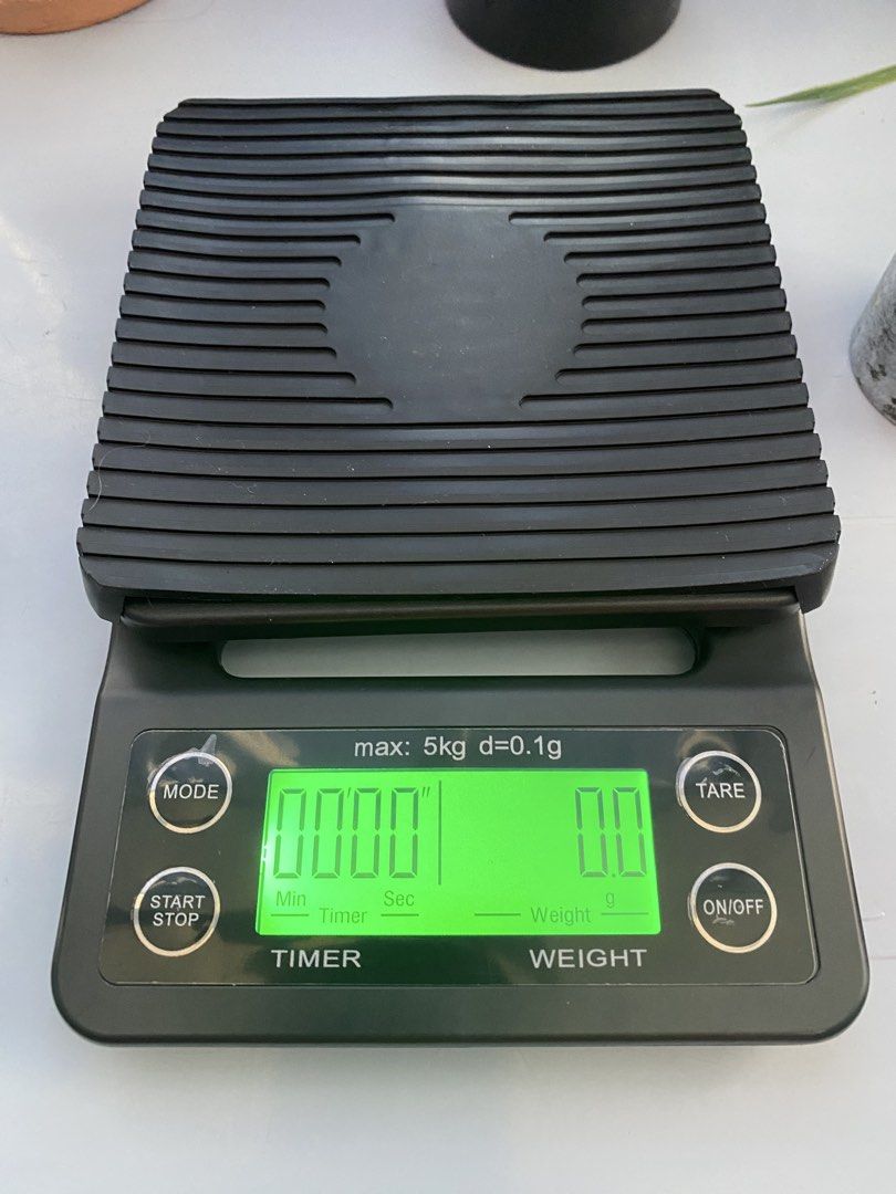 Coffee-Kitchen Scale 5kgx0.1g (Category: Coffee & Tea Tableware) located in Las Pinas. Submitted by elnictomasco (Listing ID 1428527530, Image 3). Description: Coffee-Kitchen Scale Capacity:5kg x 0.1g With anti slip mat Conversion: g/oz/ml Tare function With timer Pick up or Shipping: LBC | Lalamove 📍Las Pinas City, Metro Manila .