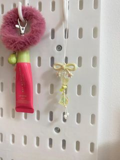 (Category: ) located in . Submitted by marshmelvie (Listing ID 1428555844, Image 1). Description: .