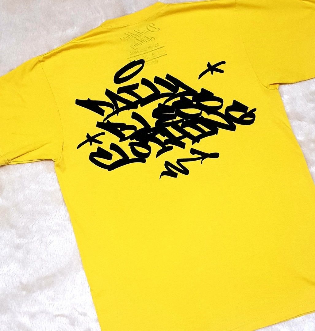 Daily Bless Clothing (Category: Tshirts & Polo Shirts ) located in Taguig. Submitted by wethrifting2021 (Listing ID 1428505077, Image 1). Description: Item: Daily Bless Clothing🔥 Size: Cut white tag with OPT Dailybless clothing Width: 19 Length: 27 Condition: Excellent Issue: Loose stitching, Oil stain SWIPE MORE DETAILS. DM to purchase 📩.
