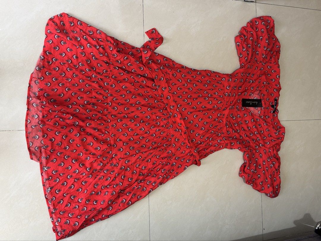 DRESS AND CARDIGAN (Category: Dresses) located in Antipolo. Submitted by plusprevoled (Listing ID 1428432712, Image 2). Description: Kamiseta Dress 800 (orig price 2500) Cotton On Cardigan 100 Black Co-Ords 100 Take all for 800.