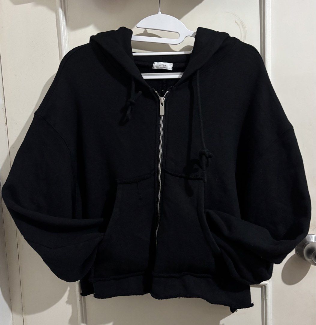 Frayed Edge Cropped Zip Up Jacket (Category: Coats, Jackets and Outerwear) located in Bacoor. Submitted by oddlet0506 (Listing ID 1428250080, Image 1). Description: Measurements: Pit to pit - 25” Length - 20” Details: - Frayed edges - Color: black - Thick fabric - Zipper works fine - Needs washing **Check photos for close up details**.