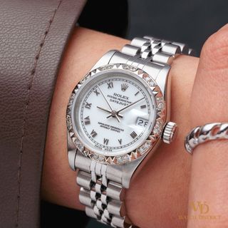 (Category: ) located in . Submitted by watchdistrict (Listing ID 1428441123, Image 1). Description: .