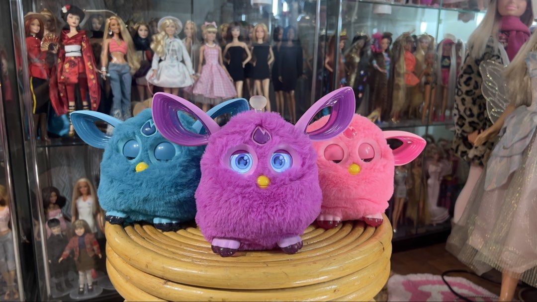 Furby Plush Toy (Category: Plushies & Soft Toys) located in Iligan City. Submitted by thepinkdollia (Listing ID 1428569932, Image 1). Description: No issues, complete with original box. ₱2,500 each JNT ONLY GCASH ONLY ILIGAN CITY..