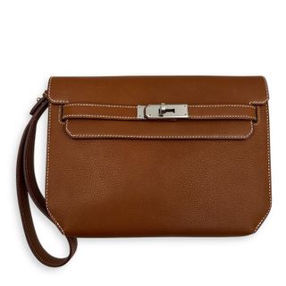 (Category: ) located in . Submitted by carousellluxury (Listing ID 1428474307, Image 1). Description: .