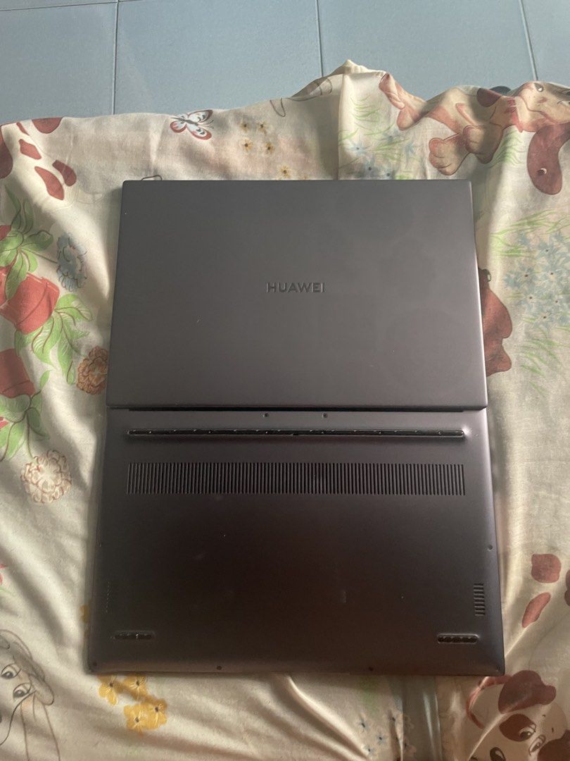 Huawei Matebook D14 (Category: Laptops & Notebooks) located in Caloocan City. Submitted by coup4l__ (Listing ID 1428583904, Image 1). Description: Huawei Matebook D14 2021 Specs: •14-inch IPS Display •11th Gen Intel Core i5 •8gb RAM, 512 GB Storage •Aluminum Body •With Fingerprint -All working -Goods for heavy-duty tasks like editing (Photoshop, Premiere Pro) -Goods for daily use (Browsing, Documents) Issues: -With slight dents, minimal scratches