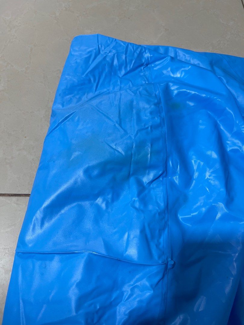 Intex Swimming Pool (Category: Bathtub & Bath Accessories) located in Caloocan City. Submitted by youkayukay (Listing ID 1428470361, Image 3). Description: 👉🏻Original price 599 🏷️Brand: Intex ‼️Issue: Sign of used / Stains ⁉️Rfs: Upgrade 📍Location: North Caloocan/ Near Camarin Doctors Hospital 🫶ALL ITEMS ARE PERSONAL PRE-LOVED🫶 ‼️NO RETURN‼️ ‼️NO EXCHANGE‼️.