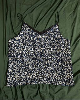 (Category: ) located in . Submitted by __august (Listing ID 1428524310, Image 1). Description: .