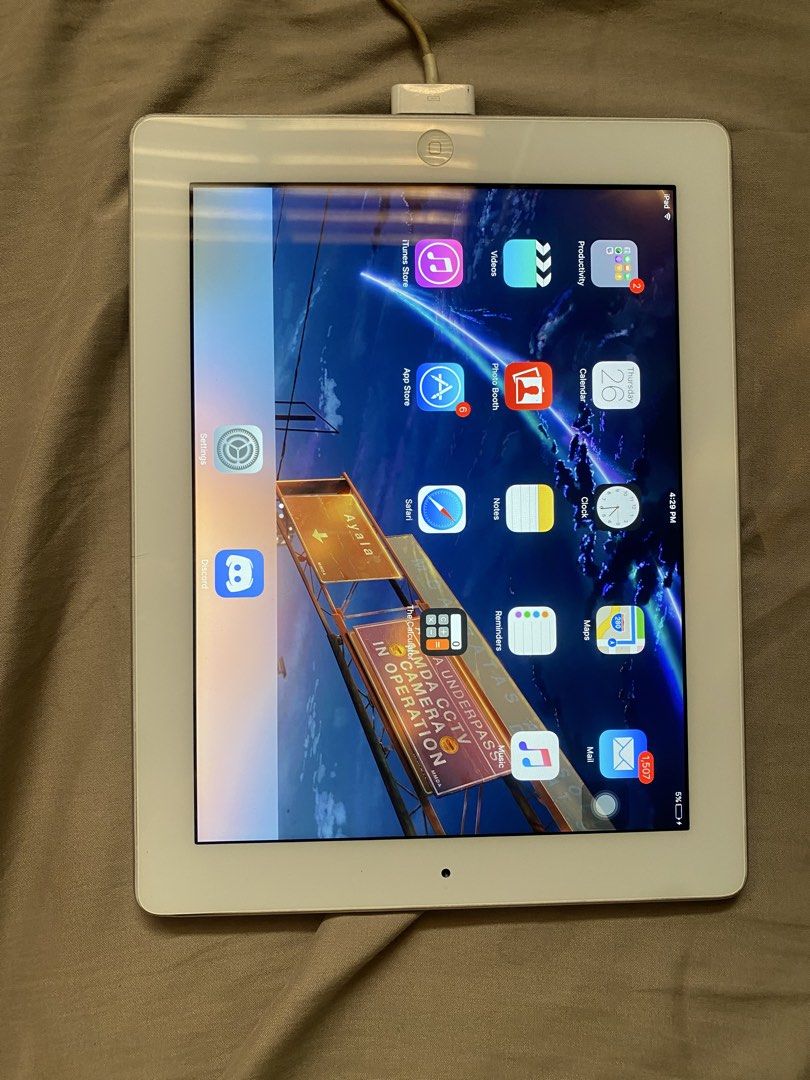 iPad 3rd Gen (Category: iPad) located in Manila. Submitted by gabrielle20194 (Listing ID 1428510002, Image 1). Description: 16 GB No Issue goods for children.