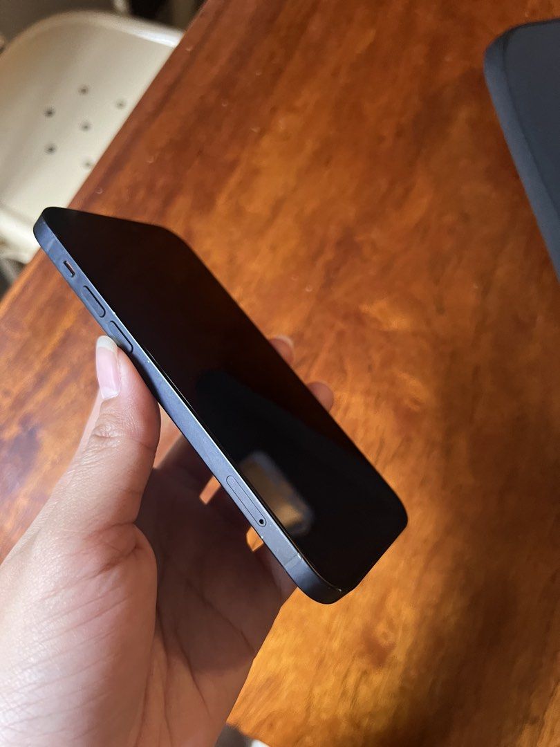 Iphone 12 (Category: iPhone 12 Series) located in Marikina City. Submitted by rellala (Listing ID 1428509342, Image 3). Description: .