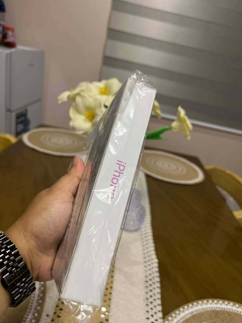Iphone 16 128Gb (Category: iPhone 16 Series) located in Kawit. Submitted by markuzmathers (Listing ID 1428558886, Image 3). Description: FOR SALE: iPhone 16 128GB 💗 (PINK) — BRAND NEW SEALED ₱48,000 ONLY ✅ Brand New & Sealed ✅ 128GB Storage ✅ Factory Unlocked (openline all networks) ✅ With Apple Warranty (1 Year) AVAILABLE PAYMENT OPTIONS: ✔️ Skyro ✔️ Salmon ✔️ GGives ✔️ GCredit ✔️ Billease ✔️ Credit Card COD AVAILABLE via our own rider Cavite |