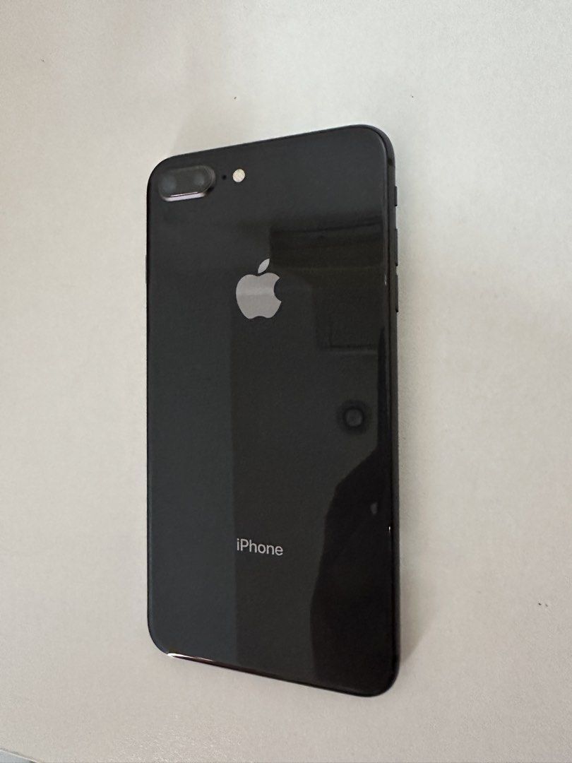 iPhone 8 Plus Black (Category: iPhone 8 Series) located in Taguig. Submitted by junadrian1 (Listing ID 1428471477, Image 2). Description: Iphone 8 plus 64GB (Black) 🔹 Condition: Used 🔹 Battery Health: 73% 🔹 Screen: Has some scratches (cosmetic only, does not affect usage) 🔹 Performance: All features working perfectly — camera, speakers, Touch ID, etc. 💡 Great as a backup phone, daily driver, or for students! 💰 Price: 5,500 📍 Meet-up / Loca