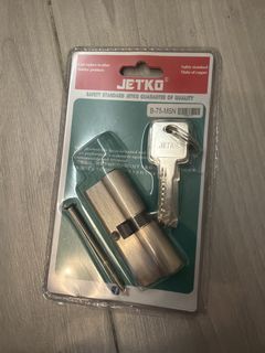 （分類：）位於 。 由 shelliebbb 提交（商品編號 1428570837，圖片 1）。簡介： 。