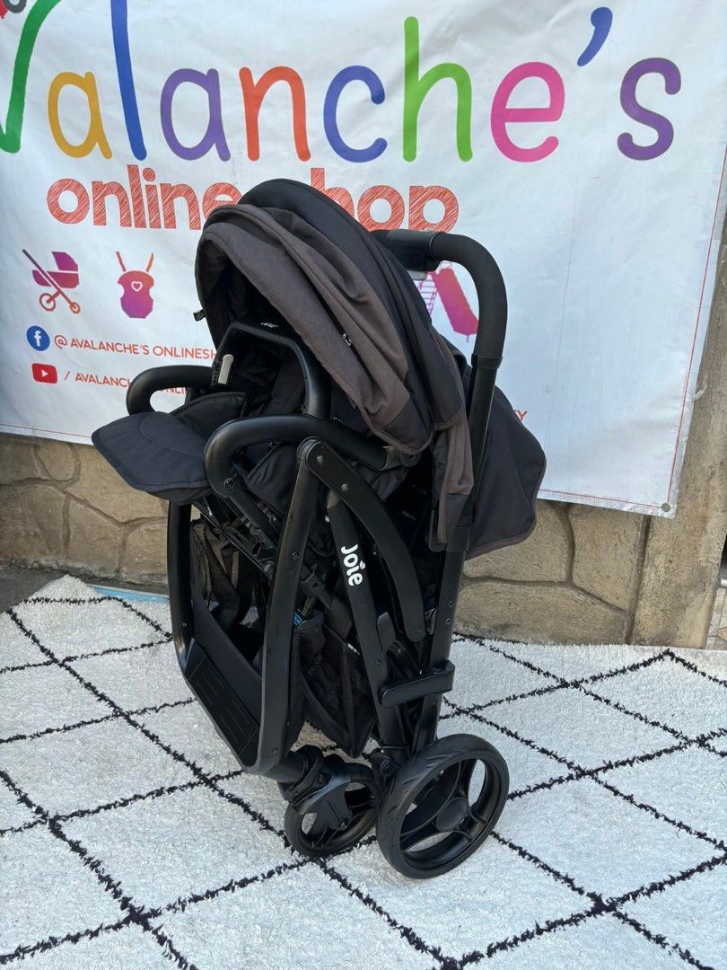 Joie Evaliteduo Tandem Stroller (Category: Strollers) located in Manila. Submitted by avalanchesonlineshopmainacount (Listing ID 1428554954, Image 3). Description: Already Reserved Posting only sa willing to wait until mag restock message sa f B page .