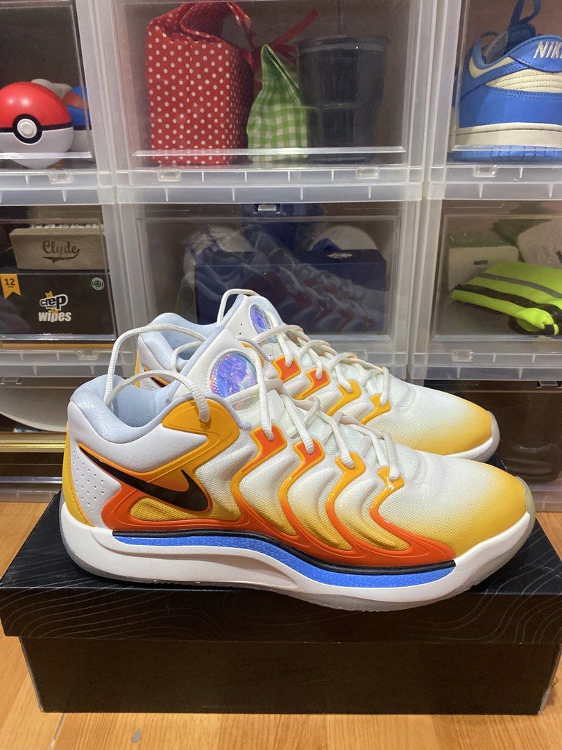 KD 17 EP University Gold (Category: Sneakers) located in Manila. Submitted by fullcount.ph (Listing ID 1428555176, Image 2). Description: KD 17 EP University Gold Size: 13US Brand New Complete with box and receipt Meetup: Nuvali.