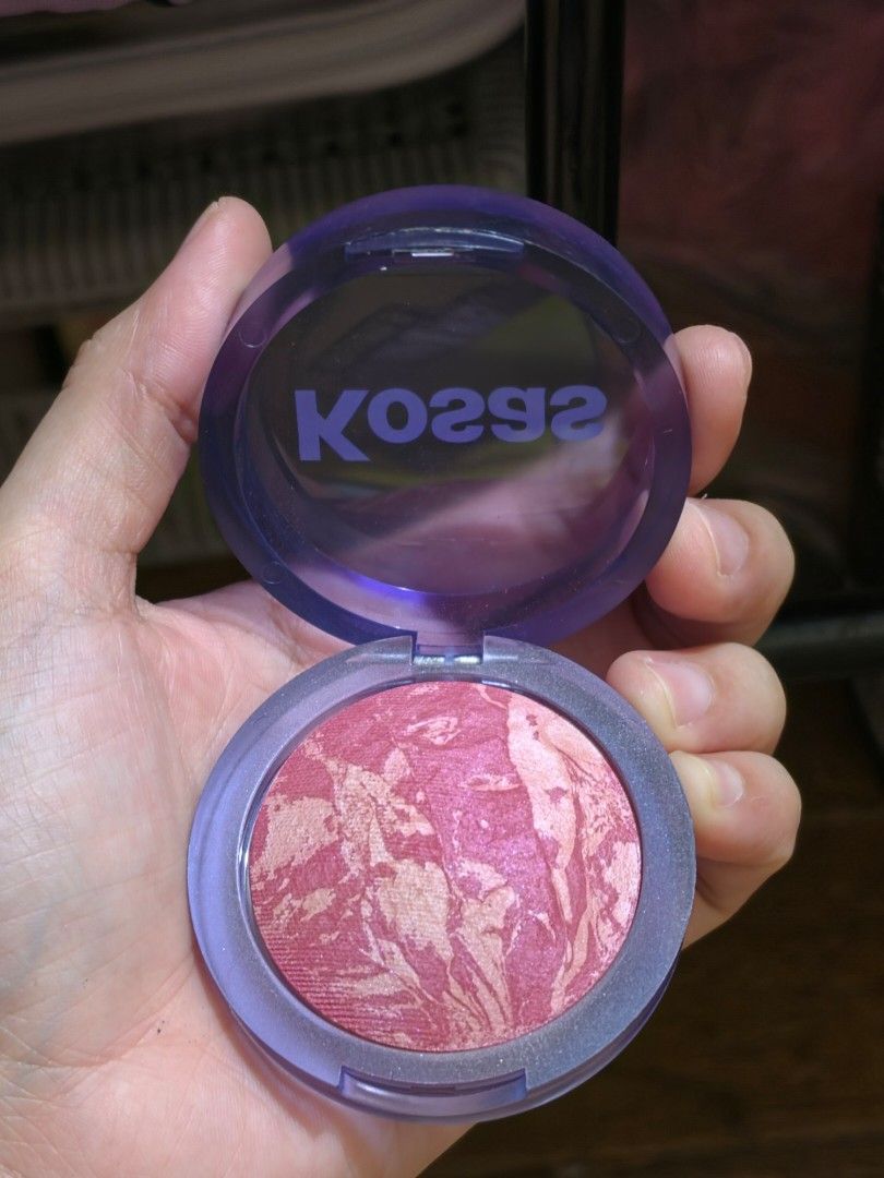Kosas Blush is Life (Category: Makeup) located in Quezon City. Submitted by keroldmd8 (Listing ID 1428561952, Image 3). Description: Kosas Blush is Life in the shade Euphoria. It is a cool pinky mauve blush. The blush is a baked dimensional + brightening blush. The product is in its original packaging. Swatched once only bought in Razza Beauty.