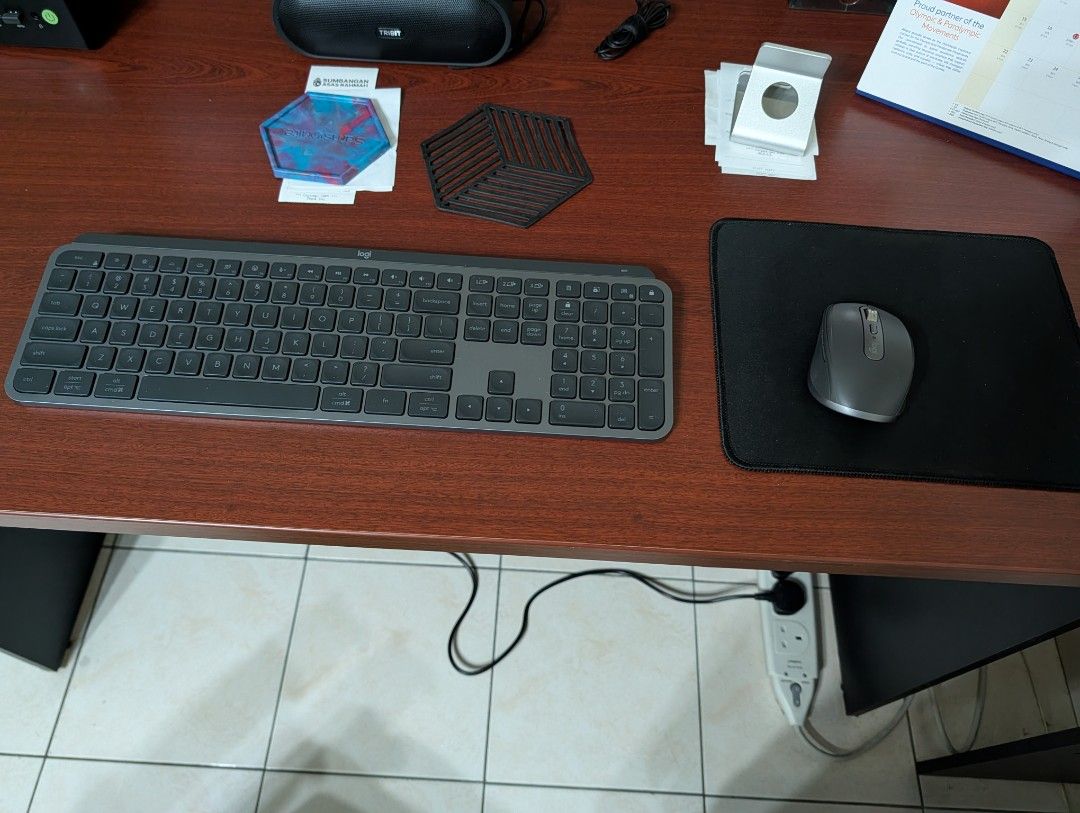 Logitech MX Keys Combo - S versions, Computers & Tech, Parts ...