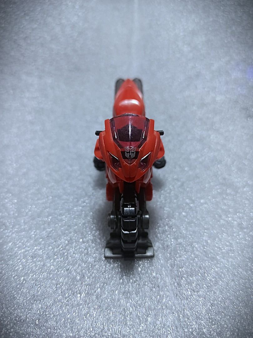 Loose ARCEE Human Alliance Hasbro Autobot Transformers (Category: Figurines & Statues) located in Pasay City. Submitted by Chariselyn (Listing ID 1428484772, Image 2). Description: Loose ARCEE (900+sf) Human Alliance Hasbro Autobot Transformers Series: Transformers, 2007 Scale: 3.5 inches Stock: 1 Condition: 10/10 Issues: 0 Accessories: complete, no manual Mode of Payment: GCash or through your rider Shipping options: Payment first before deliver