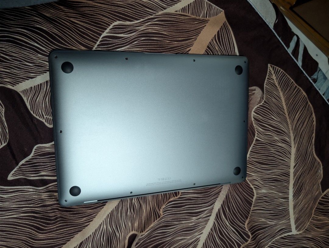 MacBook Air M1412457638182922243