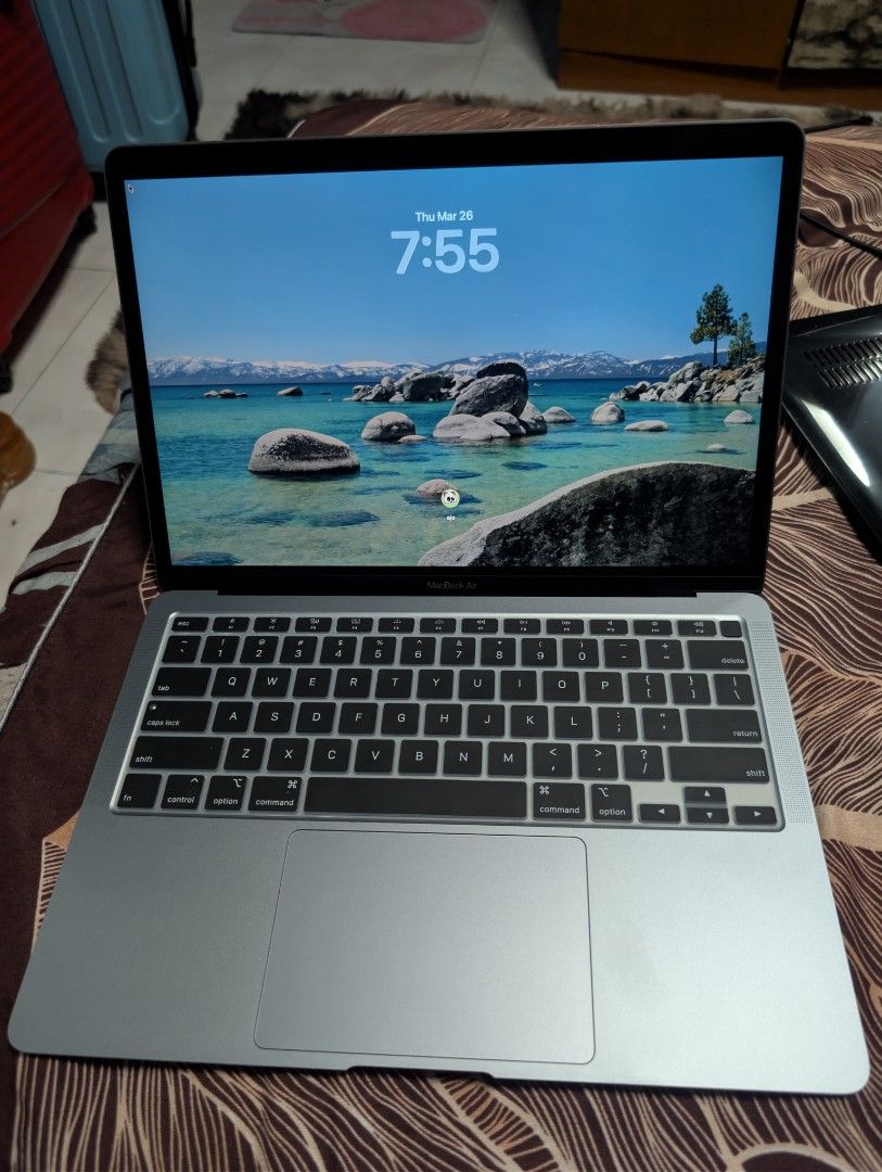 MacBook Air M1412457638182922244