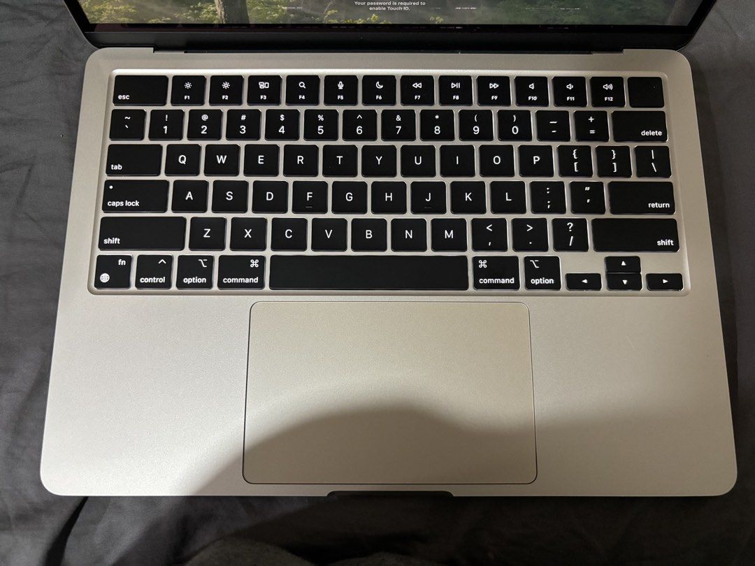 Macbook Air M2412449015051079682