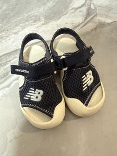 （分類：）位於 。 由 vickyliii 提交（商品編號 1428467085，圖片 1）。簡介： 。