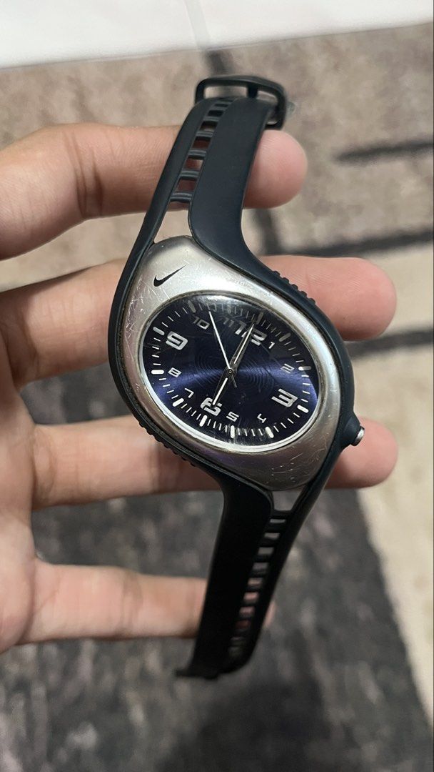 Nike Triax Blue Silver Analog Blaze Watch (Category: Men's Watches) located in Bulacan. Submitted by levidiff (Listing ID 1428526977, Image 1). Description: Vintage Nike Triax Blaze Watch Color: Blue and Silver Working condition Analog Issue: scratches .