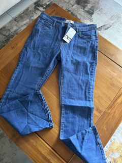 (Category: ) located in . Submitted by djwardrobe (Listing ID 1428448317, Image 1). Description: .