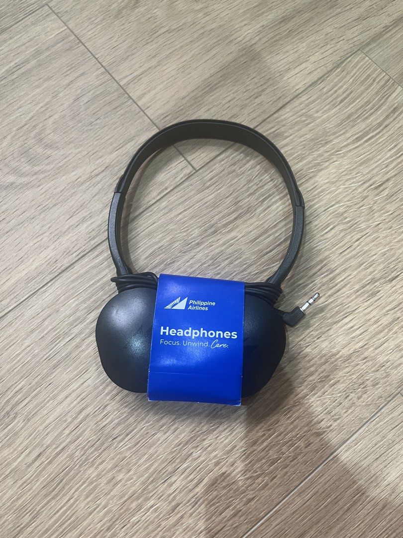 Philippine Airlines (PAL) Headphones (Single) (Category: Headphones & Headsets) located in Manila. Submitted by omo__ (Listing ID 1428473632, Image 1). Description: Unused.