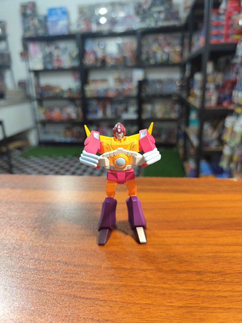 Pop Mart Transformers Rodimus Prime (Category: Figurines & Statues) located in Santa Ana. Submitted by ellia0929 (Listing ID 1428571556, Image 1). Description: PM IF INTERESTED FIXED PRICE ✅ PAYMENT FIRST, NO COD 🚚 SF CARE OF BUYER (J&T ONLY - door to door) 💰MOP - GCASH , BPI .