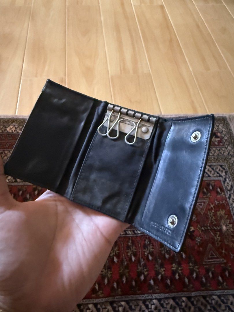Prada Key Holder (Category: Luxury Bags & Wallets) located in Calamba. Submitted by japanitems18 (Listing ID 1428431517, Image 2). Description: Keyholder .