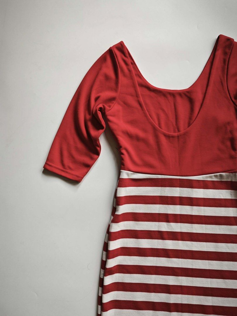 Red and White Striped Dress (Category: Dresses) located in Makati City. Submitted by WGarci07 (Listing ID 1428496107, Image 3). Description: Red Body Hugging Dress Dimes: 24 width 41 length Excellent Condition.
