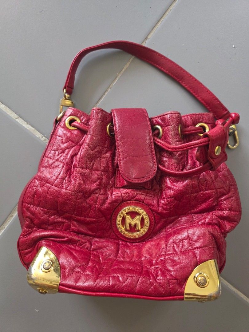 Red Handbag with Gold Accents (Category: Luxury Bags & Wallets) located in Cebu City. Submitted by mtdsala (Listing ID 1428577677, Image 1). Description: Decluttering. Seldom Used. With signs of usage..