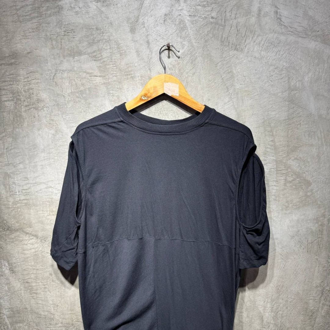 Rick Owens SS16 Runway Irregular Exorcist Double tee (Category: Luxury Apparel) located in Quezon City. Submitted by johnpaulperezzz (Listing ID 1428551226, Image 2). Description: NAME: Rick Owens SS16 Runway Irregular Exorcist Double tee COLOR: Black SIZE: Large FIT: Large Dimension: Width: 23 Length: 51 Shoulder: 18 Sleeves: 11 Hem: 23 CONDITION: 9/10 ISSUE: -none PRICE: 35k .
