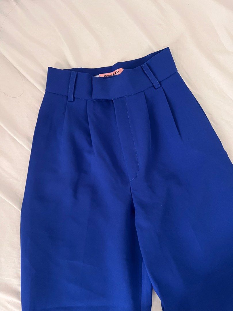 roxy and co navy blue trousers (Category: Other Bottoms) located in Mandaue City. Submitted by user3234 (Listing ID 1428599523, Image 2). Description: 23-24.