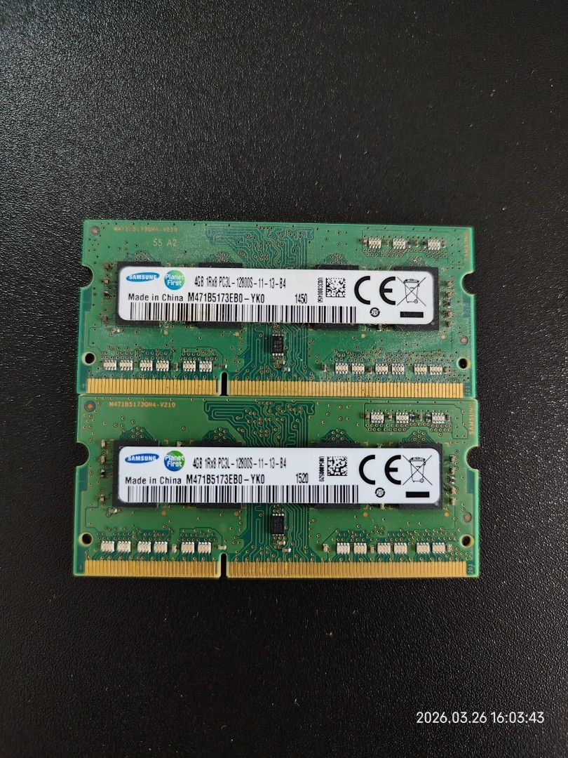 Samsung 4GB DDR3 RAM439454671098368000
