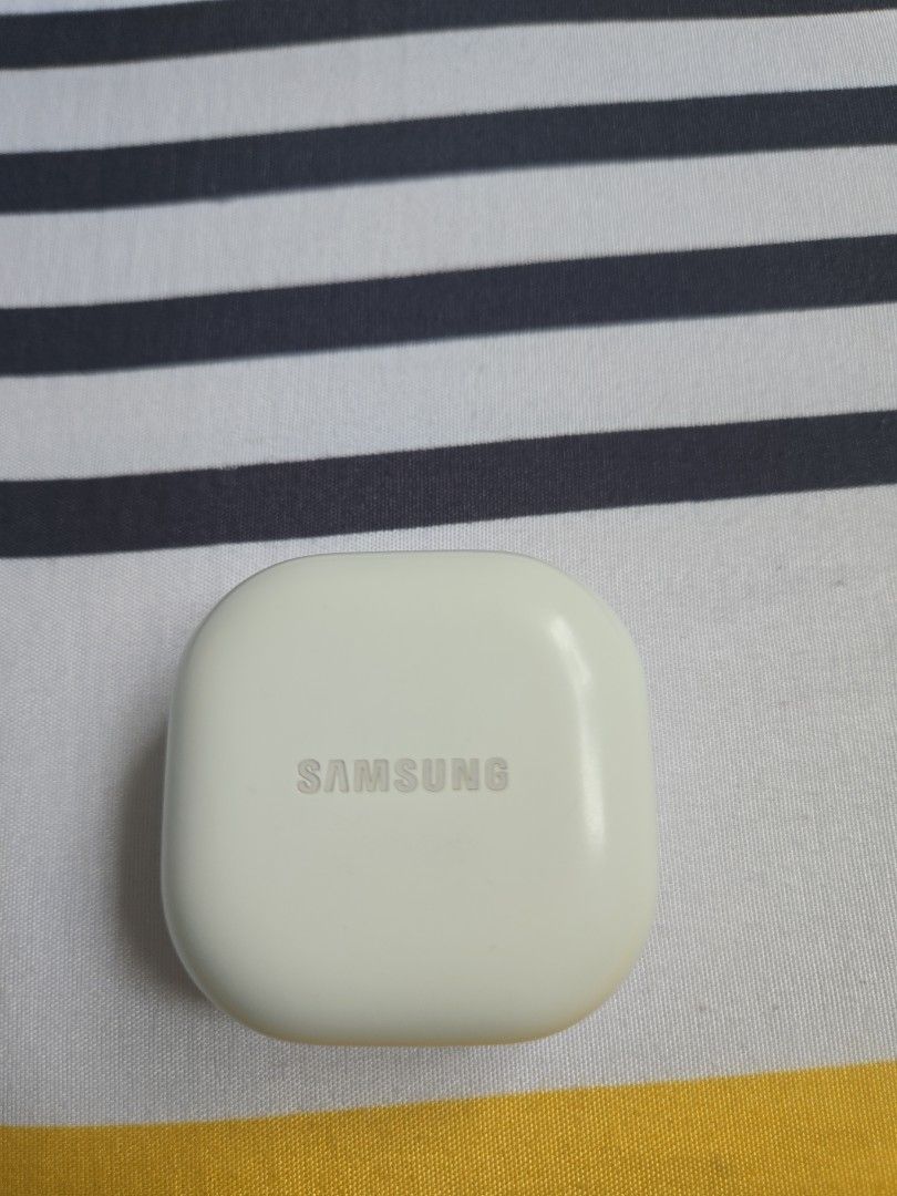 Samsung Galaxy Buds 2 pro- White