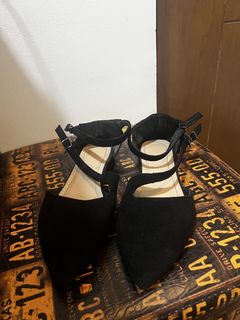 (Category: ) located in . Submitted by amye.catalog (Listing ID 1428499449, Image 1). Description: .