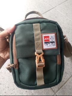 (Kategori: ) berada di . Dikirim oleh AlenaStore87 (ID iklan 1428604514, Gambar 1). Deskripsi: .