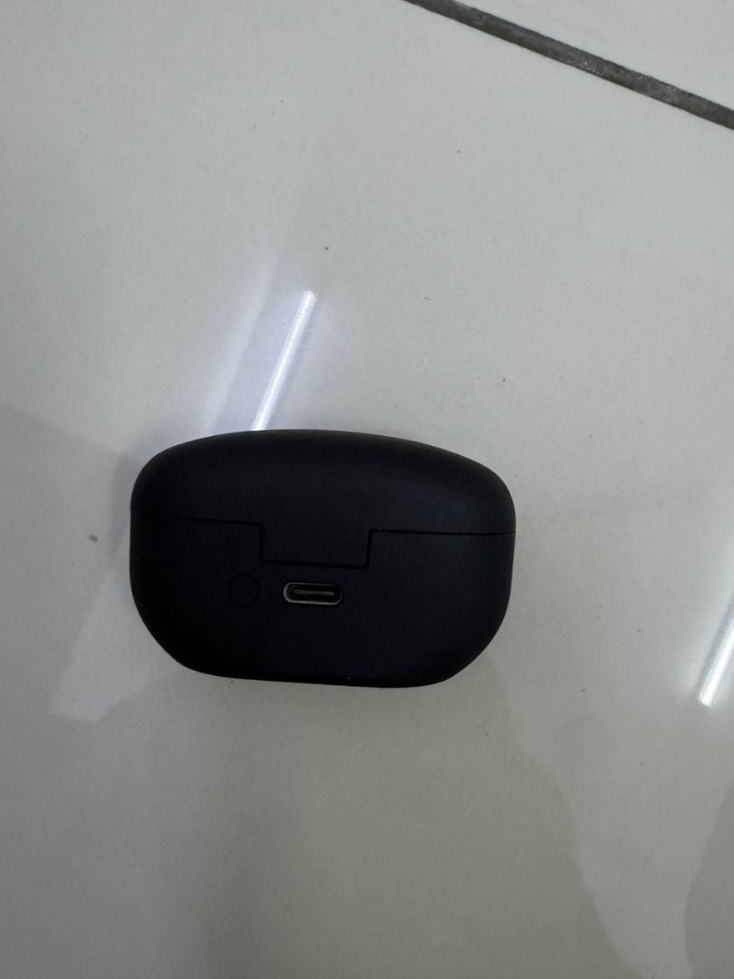 Sony Wireless Earbuds (Category: Earphones) located in Kuala Lumpur. Submitted by elvis1699n34869 (Listing ID 1428551378, Image 1). Description: Selling my Sony WF-1000XM5 earbuds. Still in excellent condition 📦 Condition: 9/10 (well taken care of) No scratches / fully functional Comes with original charging case (and accessories if you still have them) 💰 Reason for selling: Not using it much. Price RM 400 may nego .